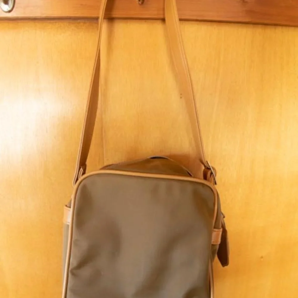 Skyway Vegan Leather Travel Bag